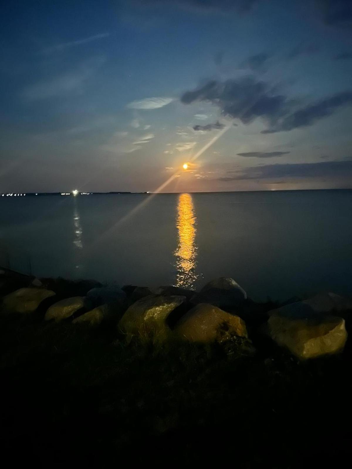 Wohnwagen Auf Dem Wulfenerhals Ca 150M Bis Zum Meer Fehmarn Dış mekan fotoğraf