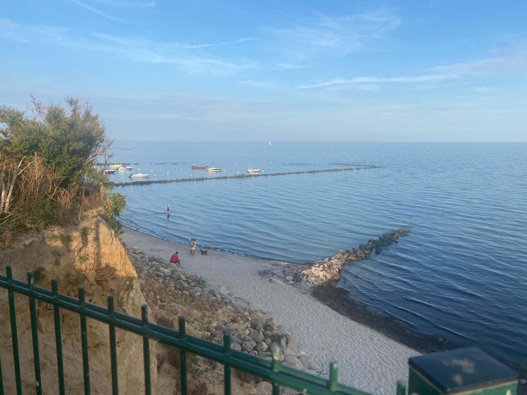 Wohnwagen Auf Dem Wulfenerhals Ca 150M Bis Zum Meer Fehmarn Dış mekan fotoğraf